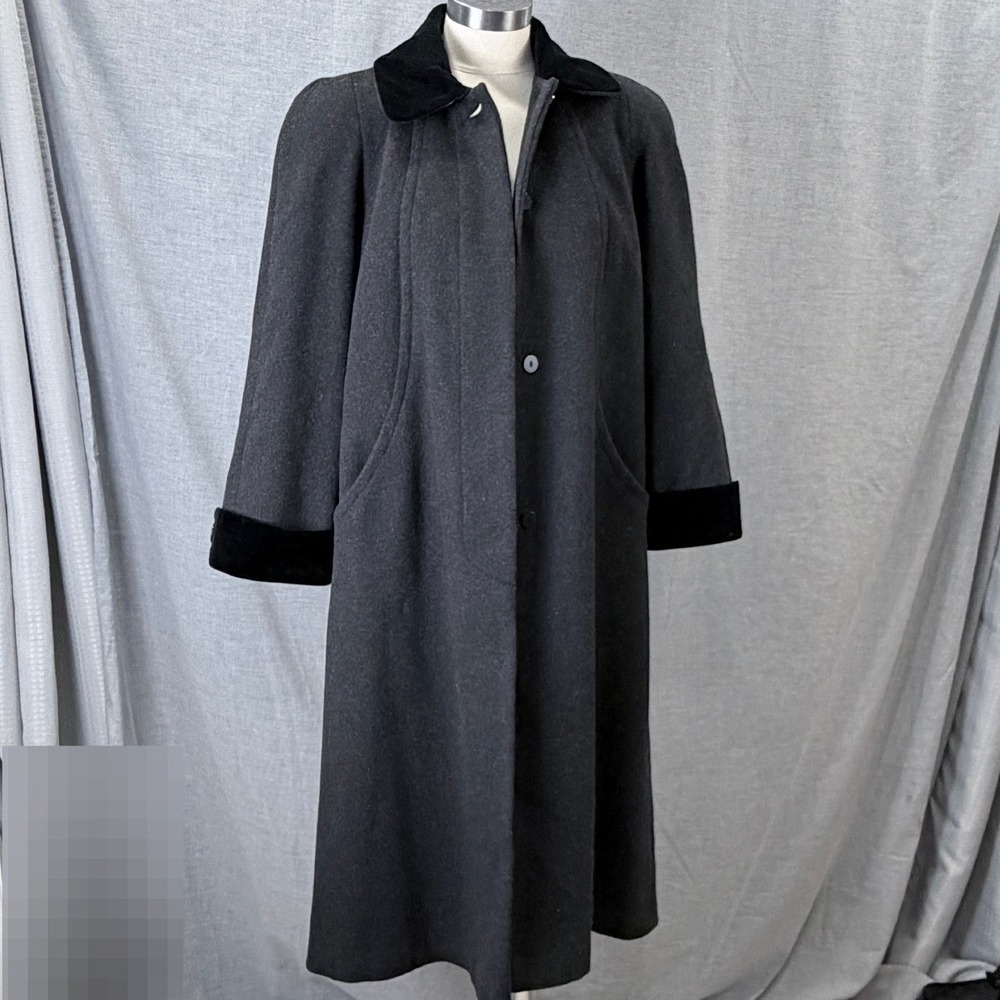 Vintage Jo-D Petite 100% Wool Maxi Coat Charcoal Black Velvet Trim 8P USA